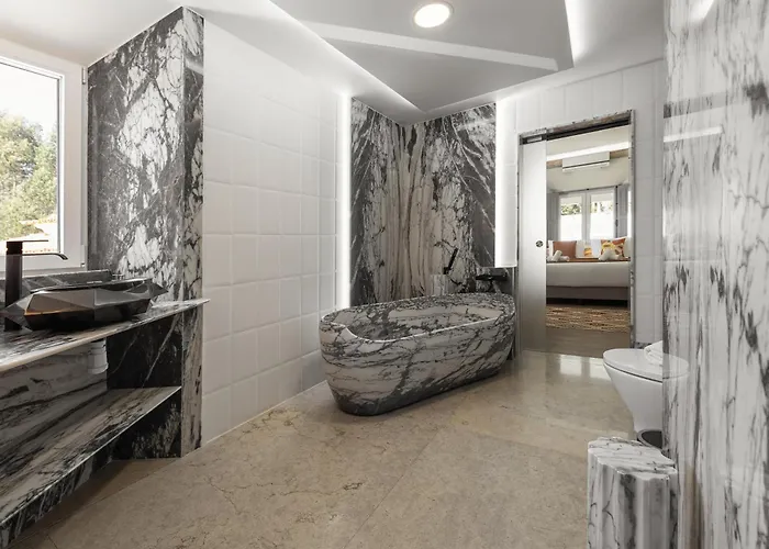 Βίλα Lagoon & Deluxe *