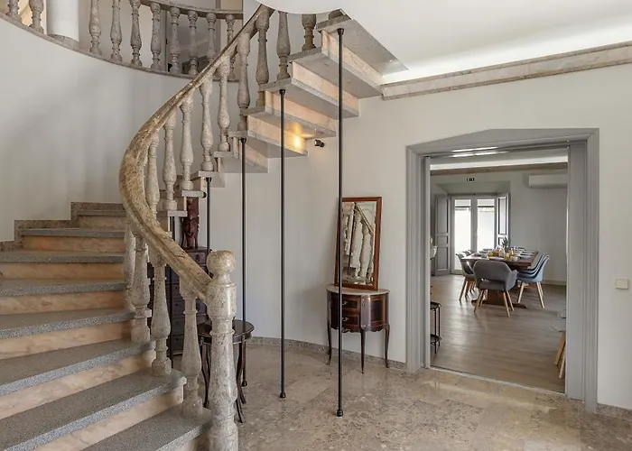 Lagoon & Deluxe Caldas Da Rainha