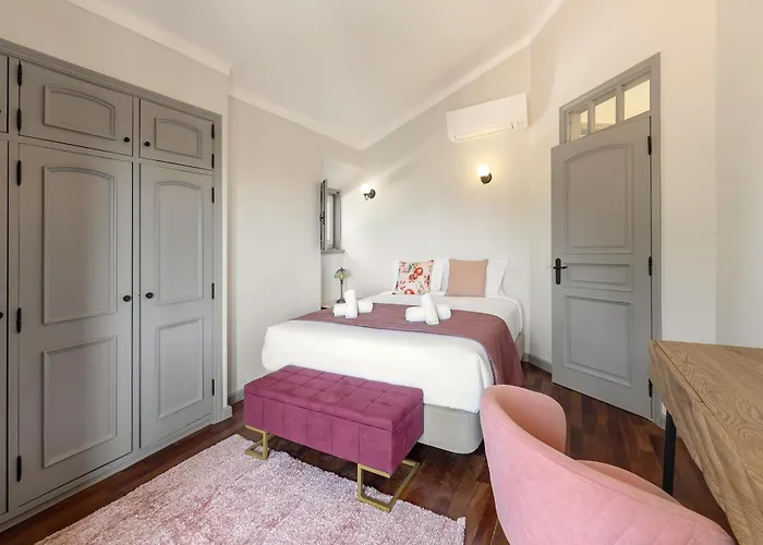 Βίλα Lagoon & Deluxe Caldas Da Rainha